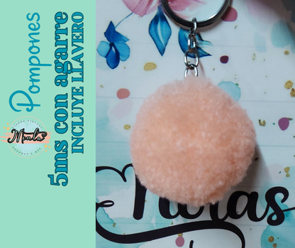 Pompon con Llavero 5cms