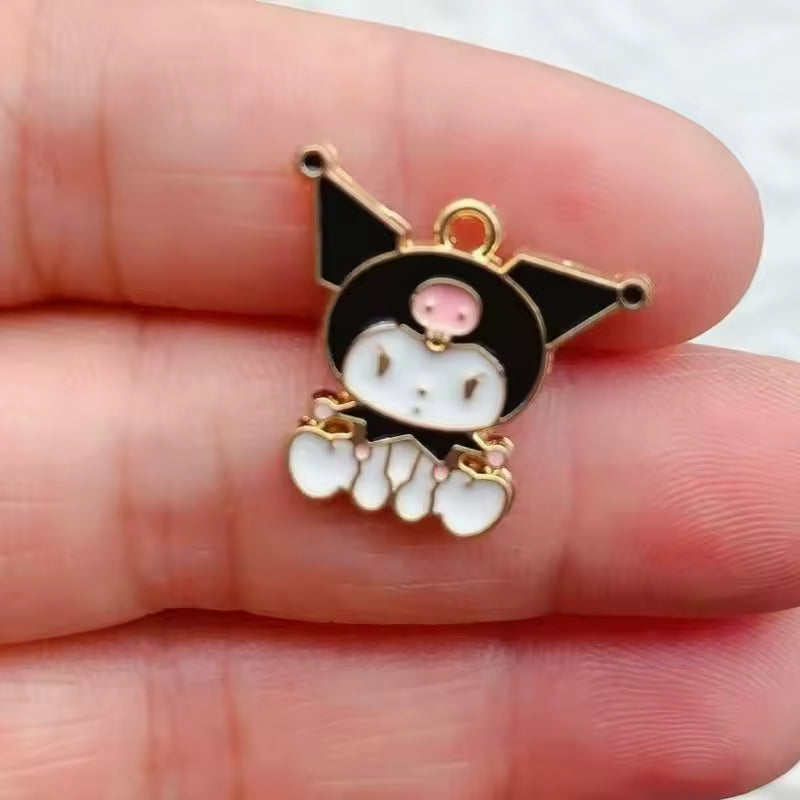 Dije Sanrio 4 Unidades